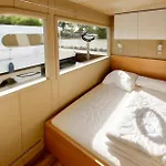 Haus Boot Sea Breeze Röbel