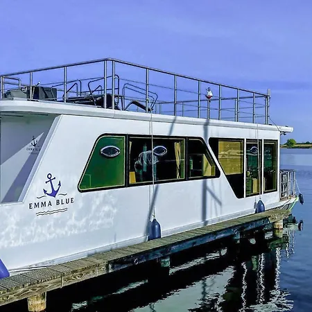Hausboot Emma Blue 4* Röbel